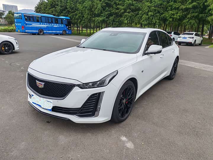 CT5 2021 28T Luxury
