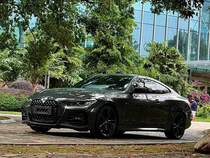 4 Series 2023 425i M Sport Package