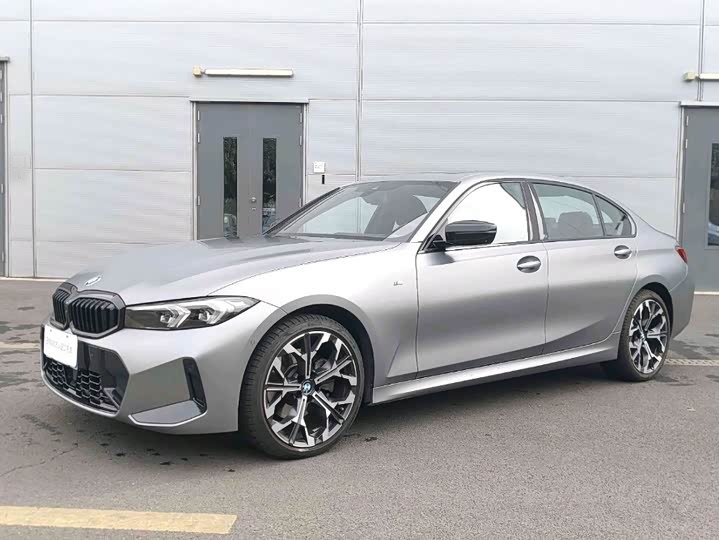 3 Series 2025 330Li 50