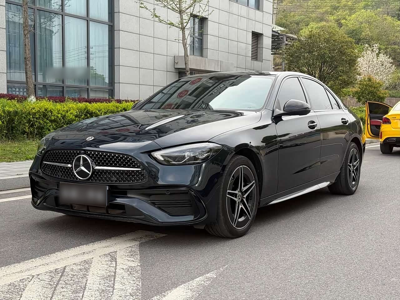 C-Class 2023 C 260 L Sport