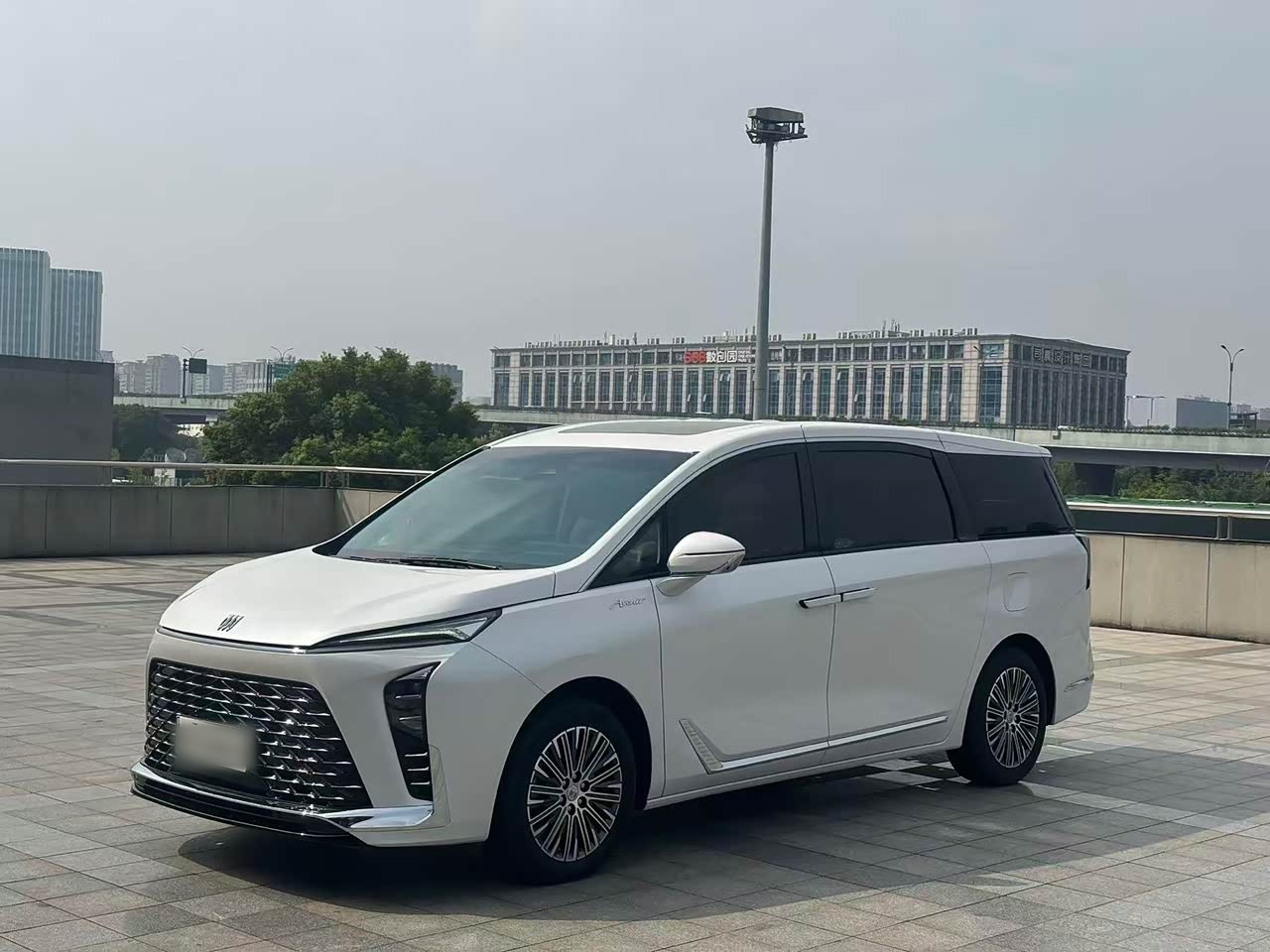 GL8 EV 2024 Exclusive 7-Seater