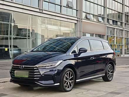 Song MAX EV 2022 DM-i 105KM Flagship