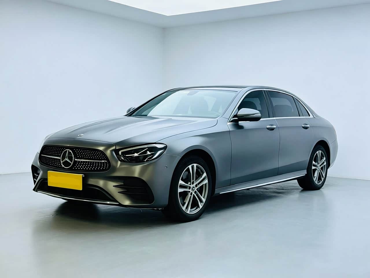 E-Class 2023 Facelift E 260 L Sport