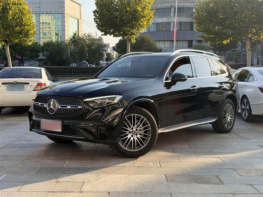 GLC 2023 Facelift GLC 300 L 4MATIC Dynamic 5-Seater