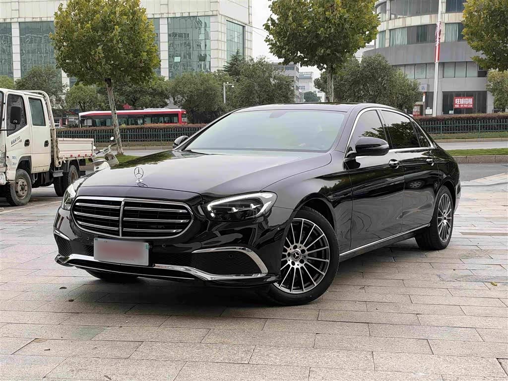 E-Class 2022 Facelift E 260 L
