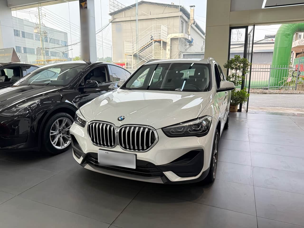 X1 2021 Facelift sDrive25Li Leading