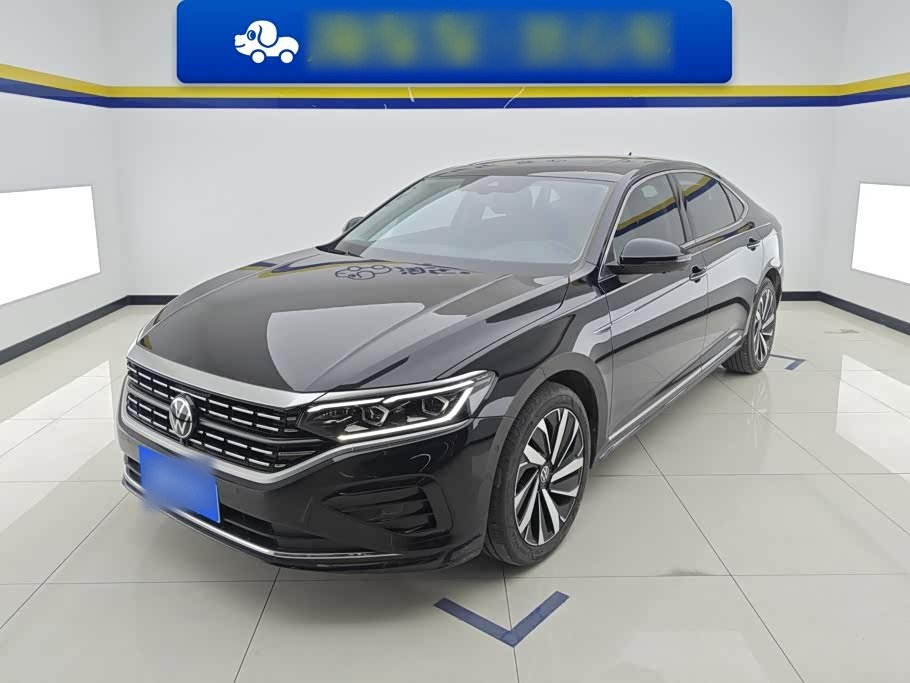 Passat 2023 Facelift 330TSI Luxury