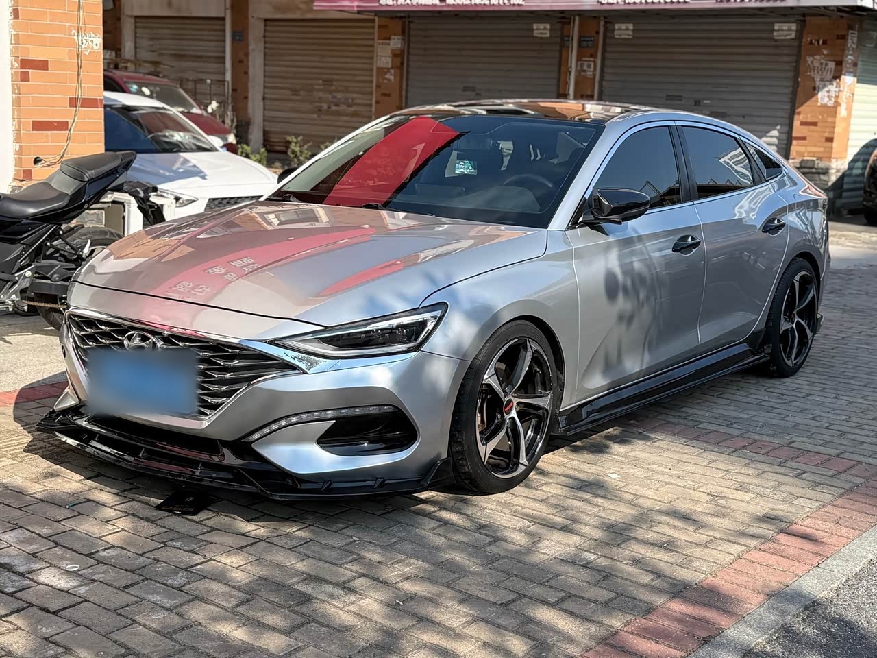 Lafesta 2019 280TGDi Sport China VI