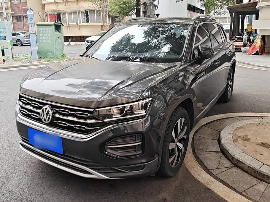 Tayron 2021 330TSI RWD Luxury Connected