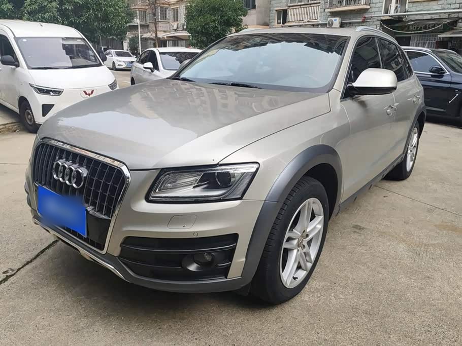 Q5 2017 Plus 40 TFSI Tech