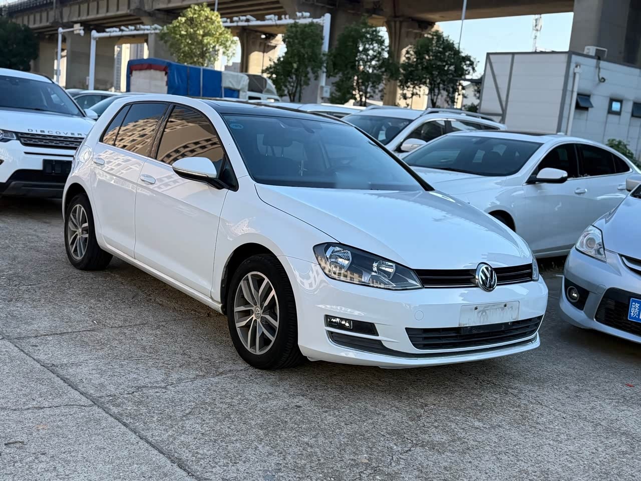 Golf 2016 230TSI AT Luxury