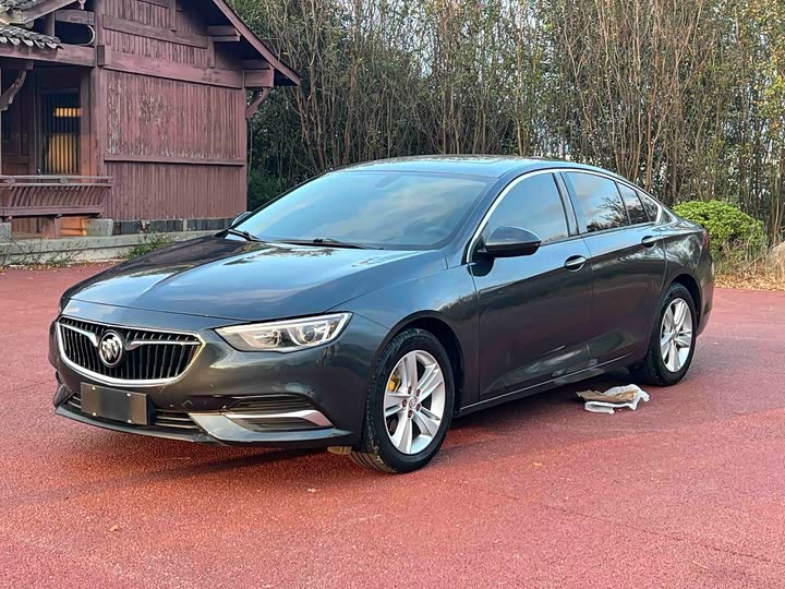 Regal 2019 20T Elite China VI