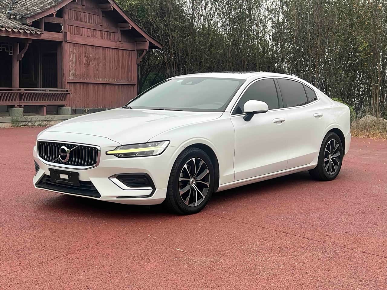 S60 2021 T4 Luxury