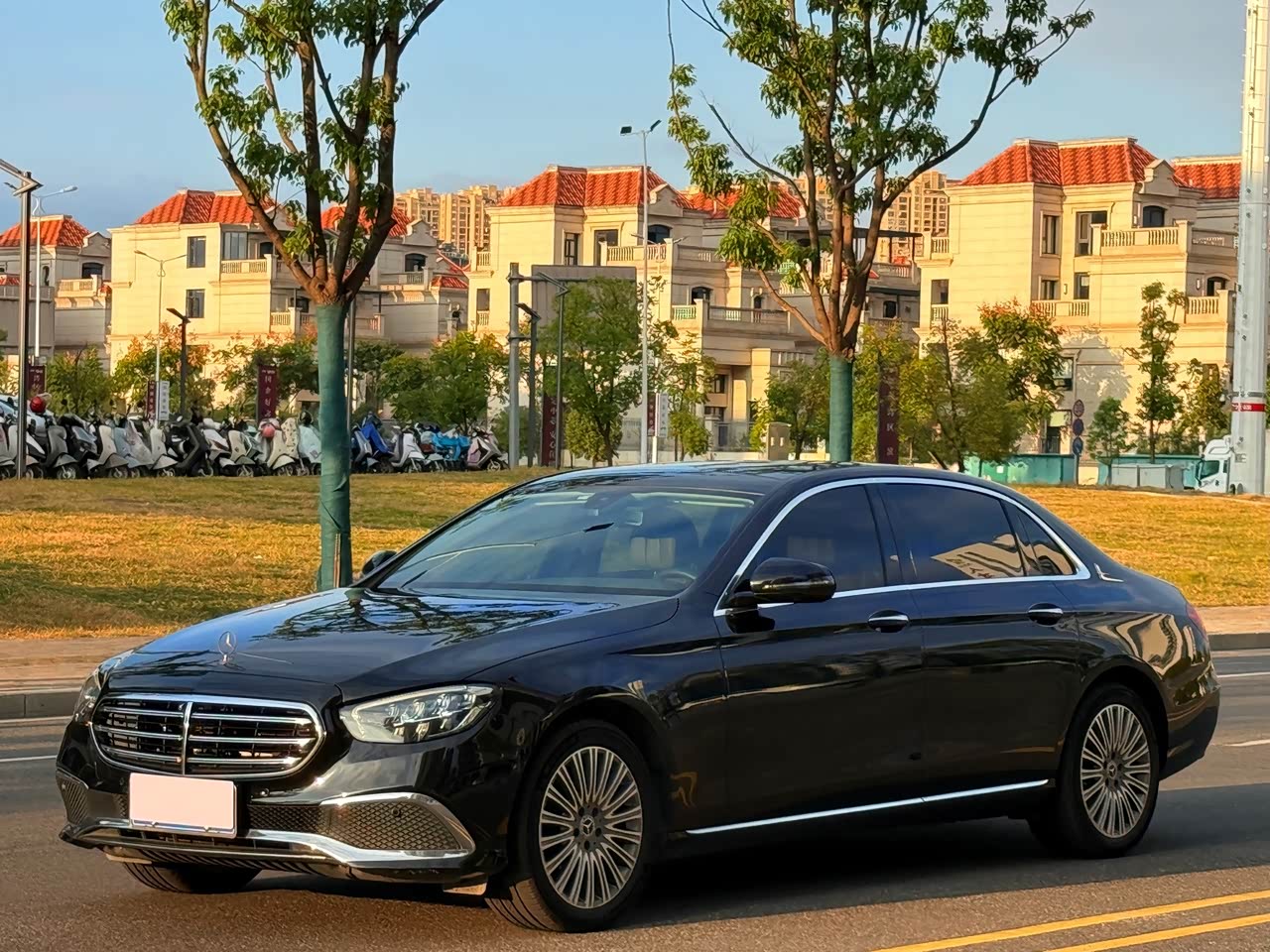 E-Class 2021 E 300 L Luxury