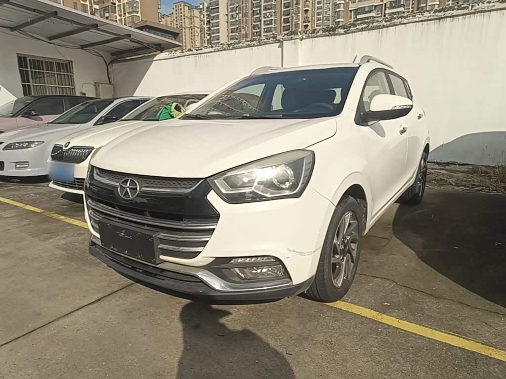 Refine S2 2015 1.5L MT Luxury