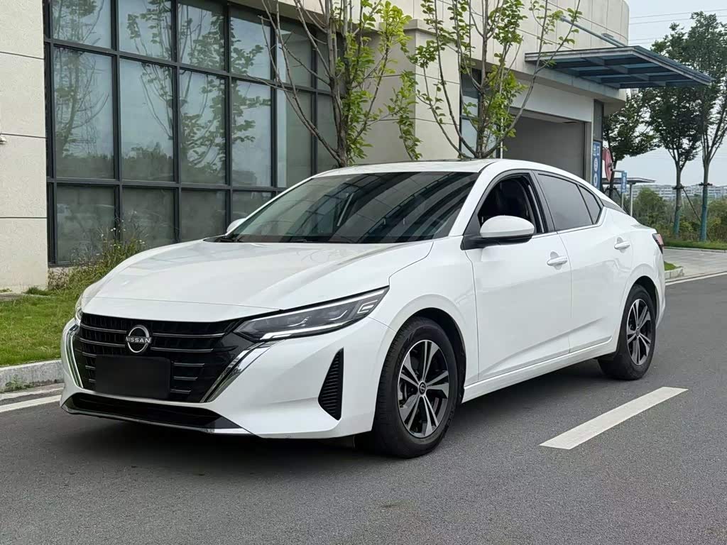 Sylphy 2023 1.6L CVT Enjoy