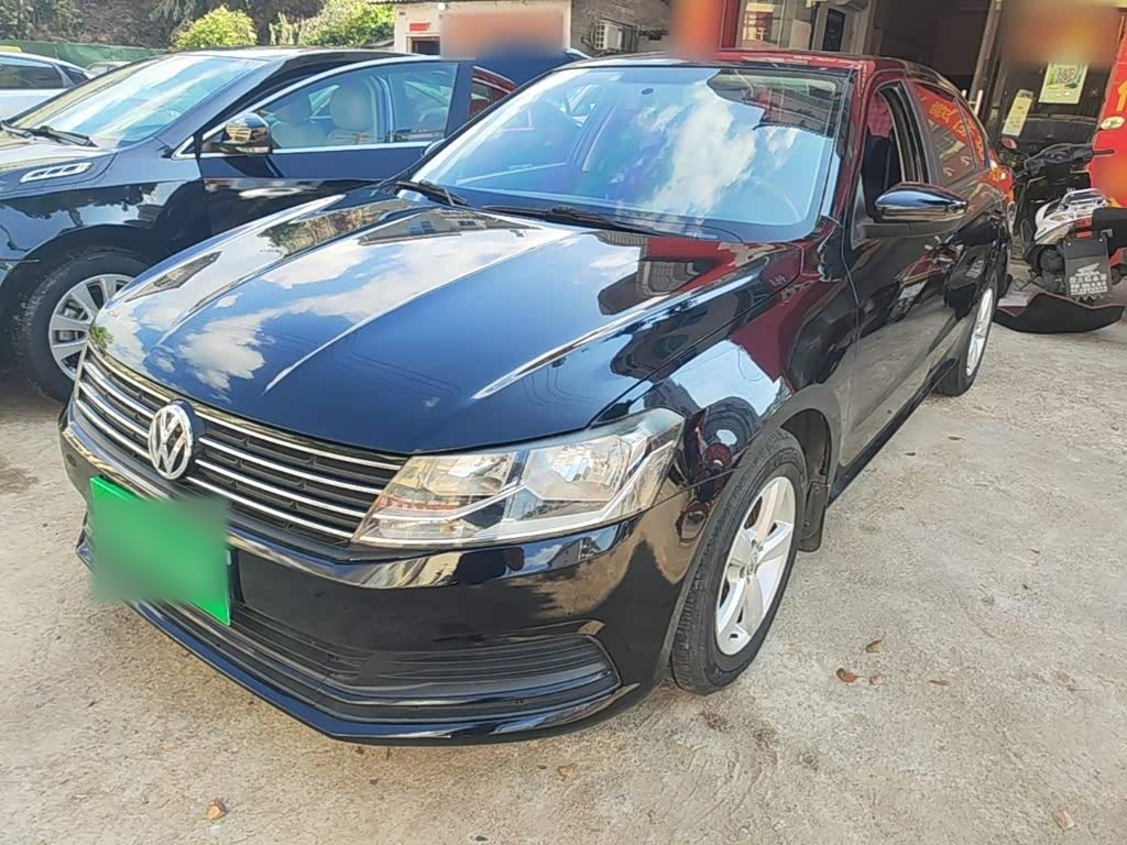 Lavida 2015 1.6L AT