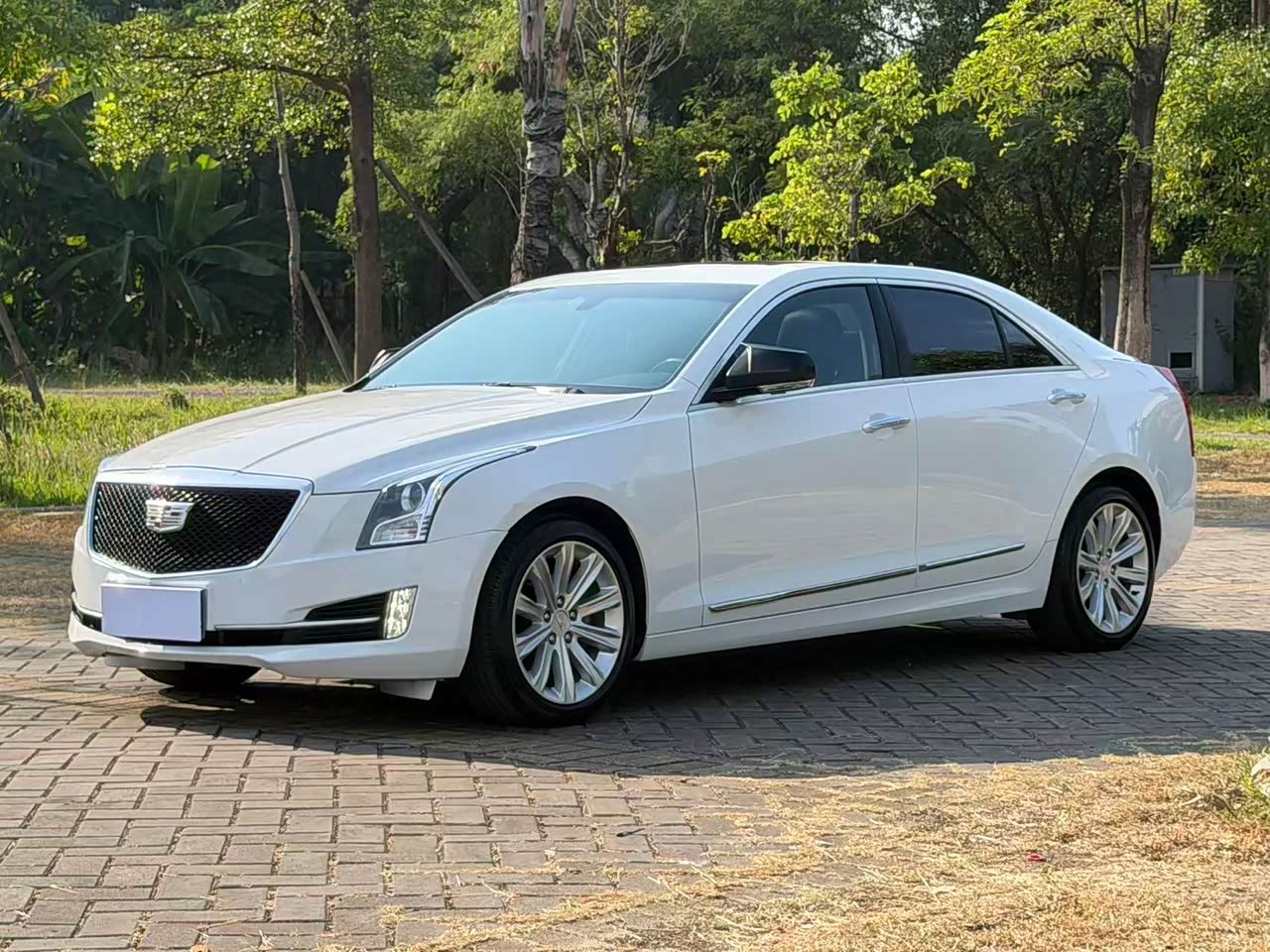 ATS-L 2017 28T Tech