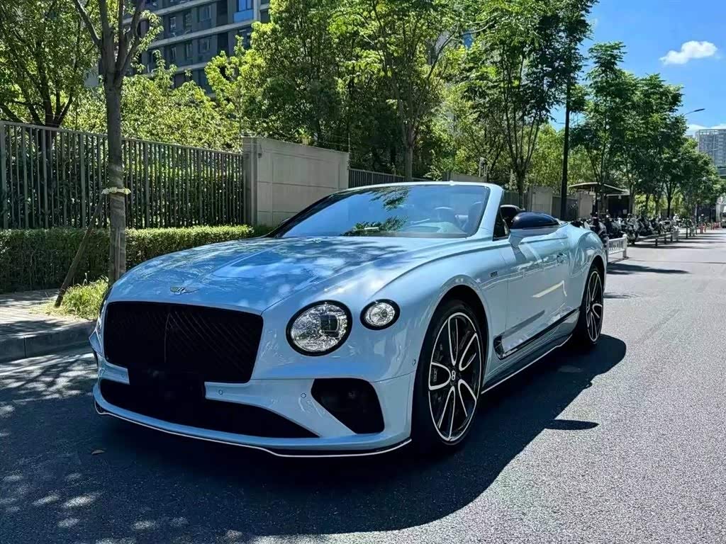 2022 4.0T GT V8 Mulliner Convertible