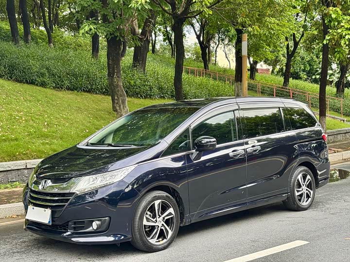 Odyssey 2015 Facelift 2.4L Smart