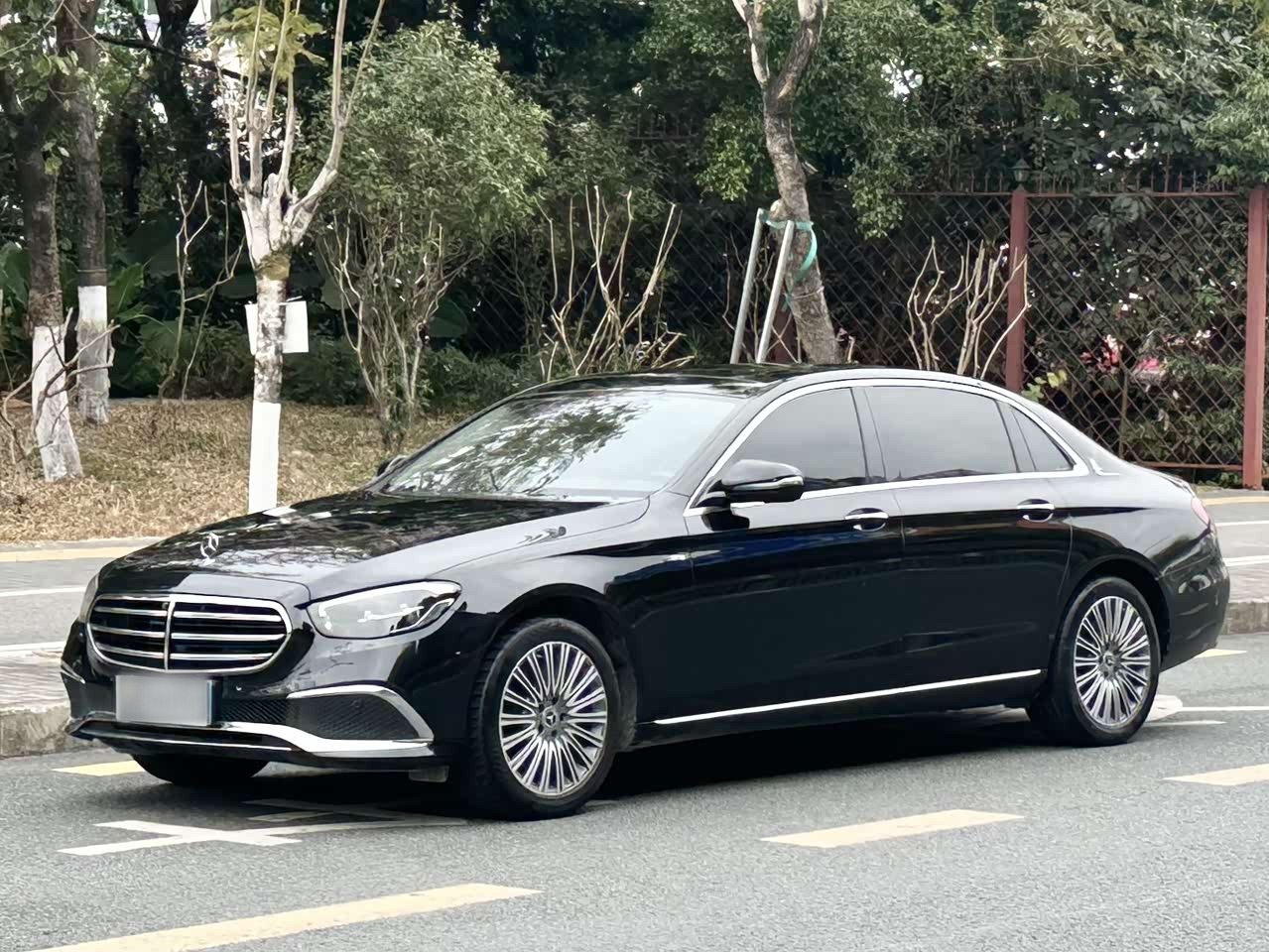 E-Class 2022 E 300 L Luxury