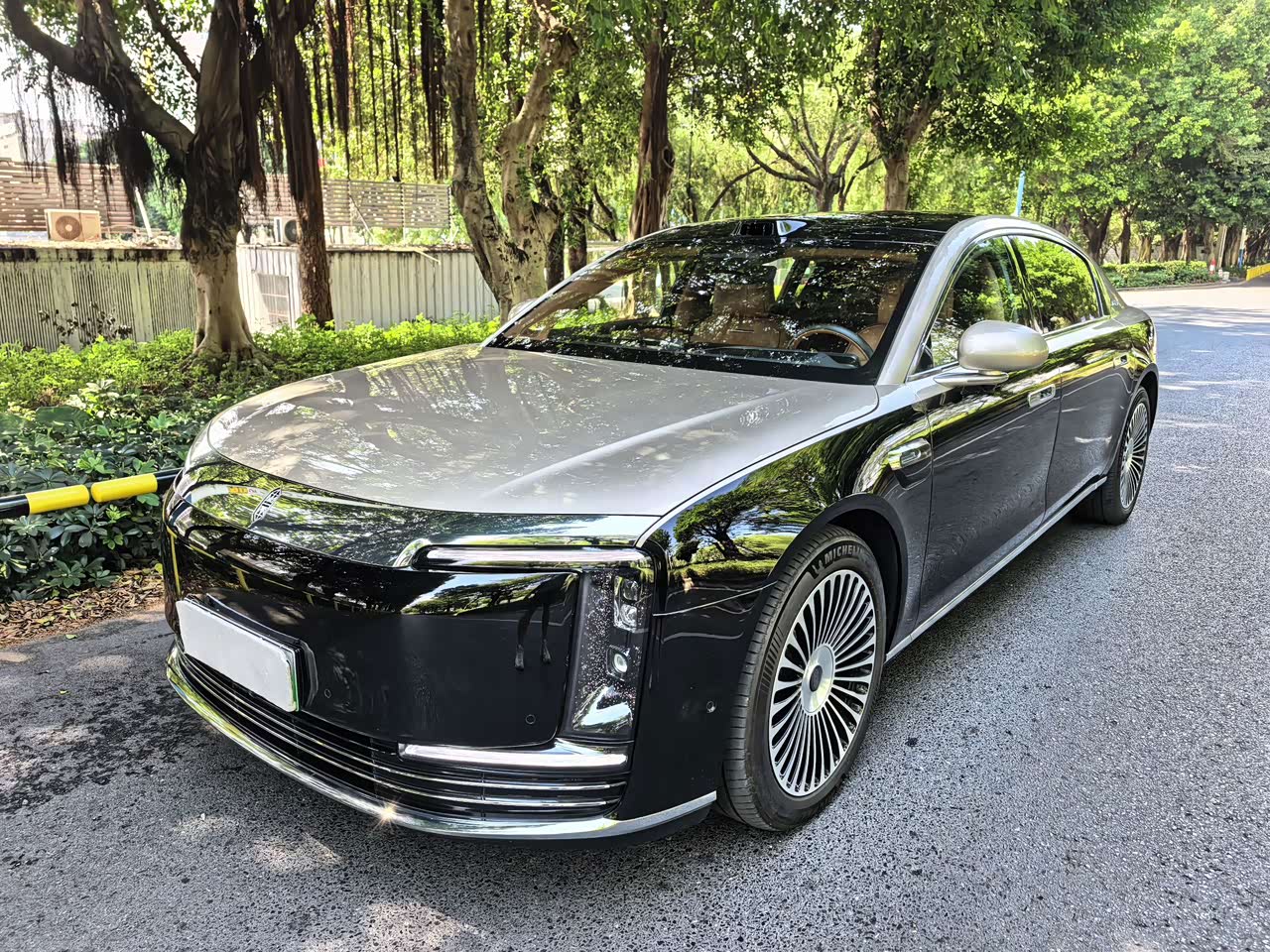S800 2025 EREV Starlight Exclusive 5-Seater 192-Line LiDAR