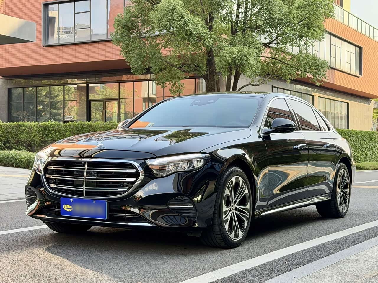 E-Class 2025 Facelift E 300 L Luxury