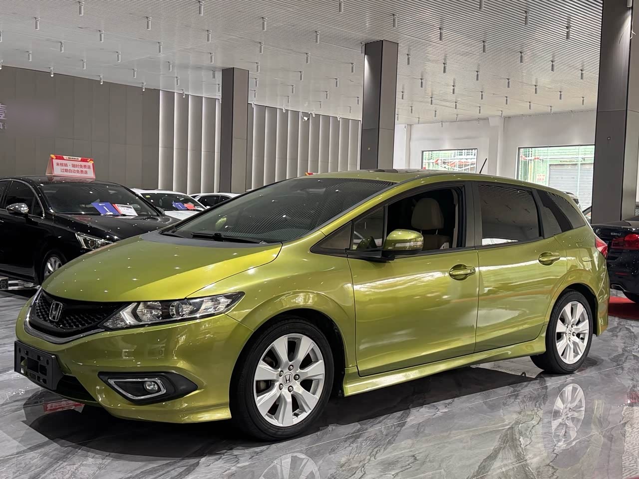 Jade 2014 1.8L AT Comfort Elite 5-Seater