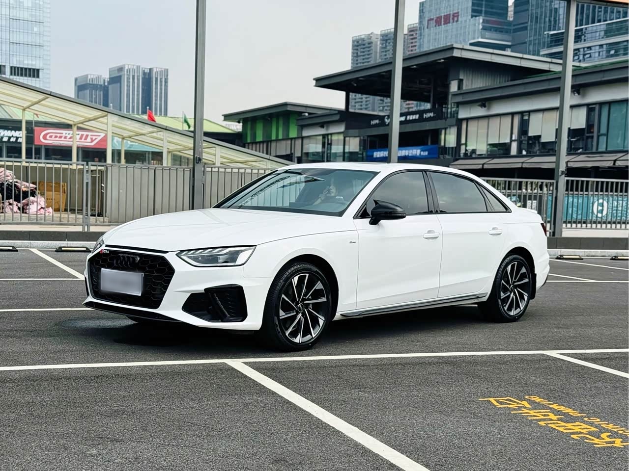 A4L 2023 40 TFSI Luxury Dynamic