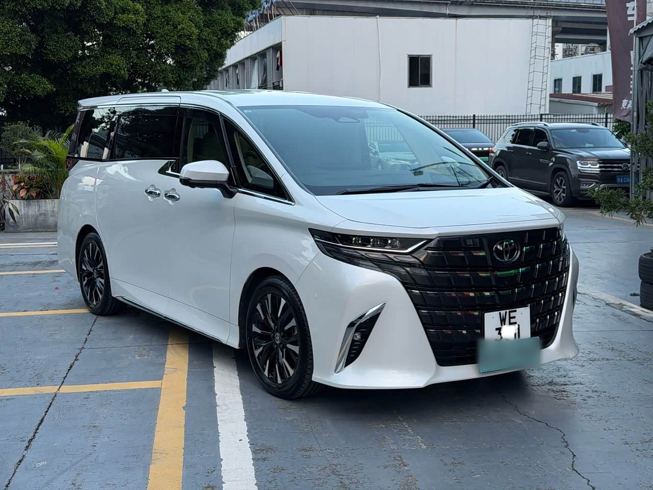 Alphard 2025 Hybrid 2.5L