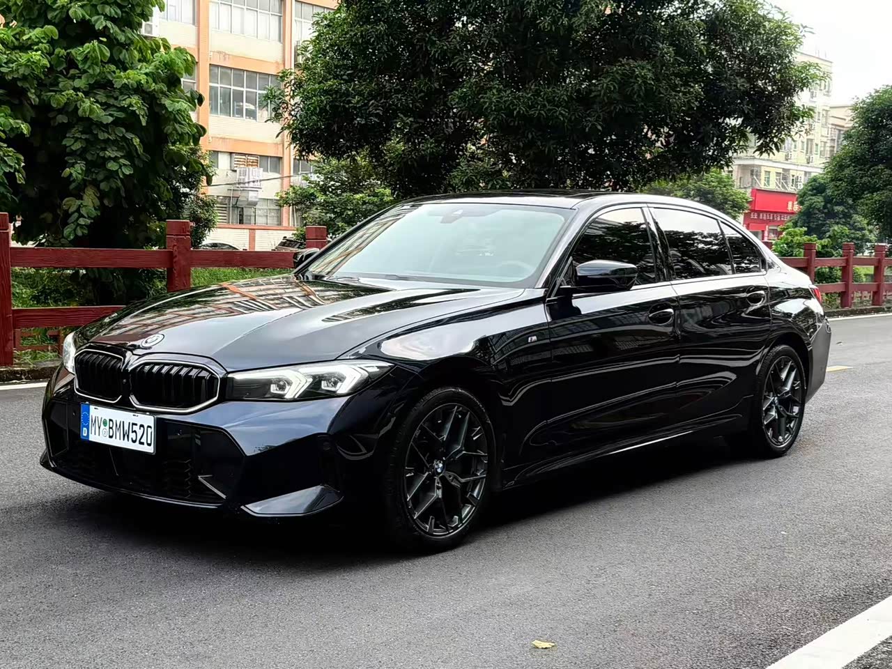 3 Series 2025 330Li M M Sport Night Package