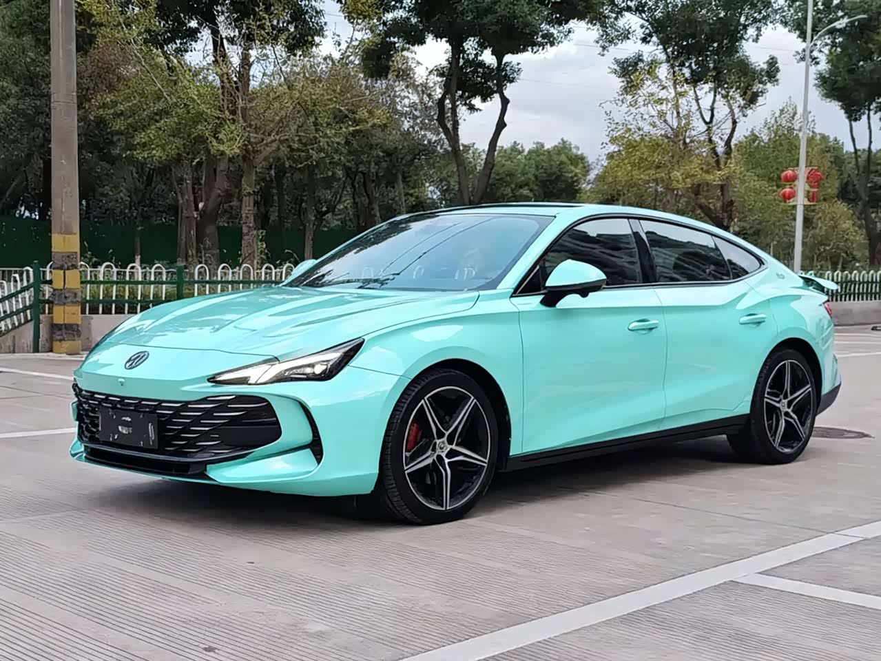 MG7 2025 2.0T Trophy+ Sport