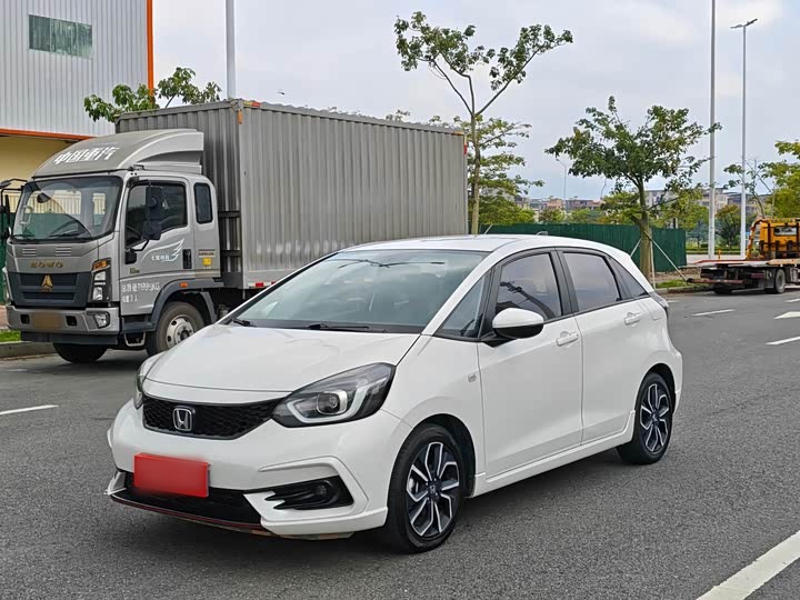 LIFE 2021 1.5L CVT SPORT Heartbeat