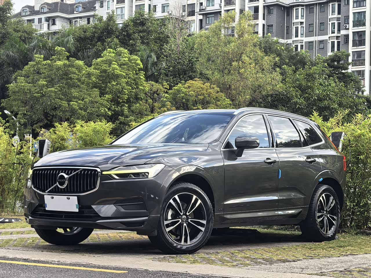 XC60 2019 T5 AWD China VI