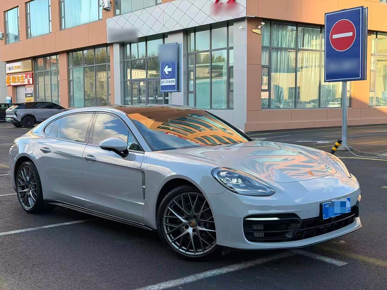 Panamera 2023 Panamera 4 Executive Extended 2.9T
