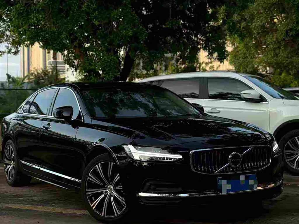 S90 2022 B5 Luxury