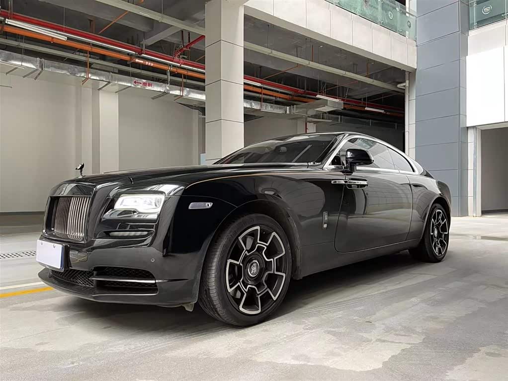 Wraith 2018 6.6T Black Badge