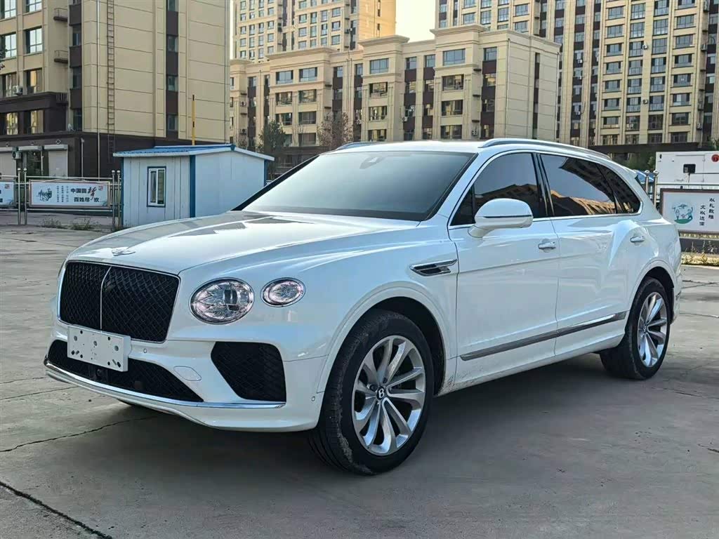 Bentayga 2024 4.0T V8 Long Wheelbase