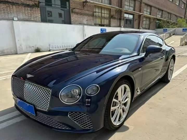 2022 4.0T GT V8