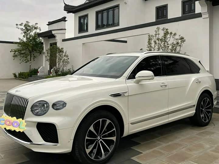 Bentayga 2023 4.0T V8 Long Wheelbase