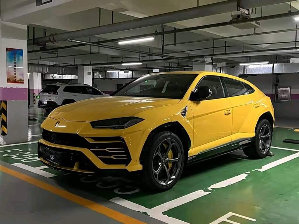 Urus 2018 4.0T V8
