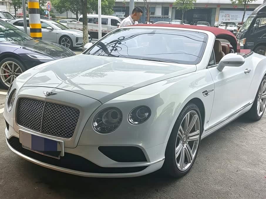 2017 4.0T GT V8 Convertible