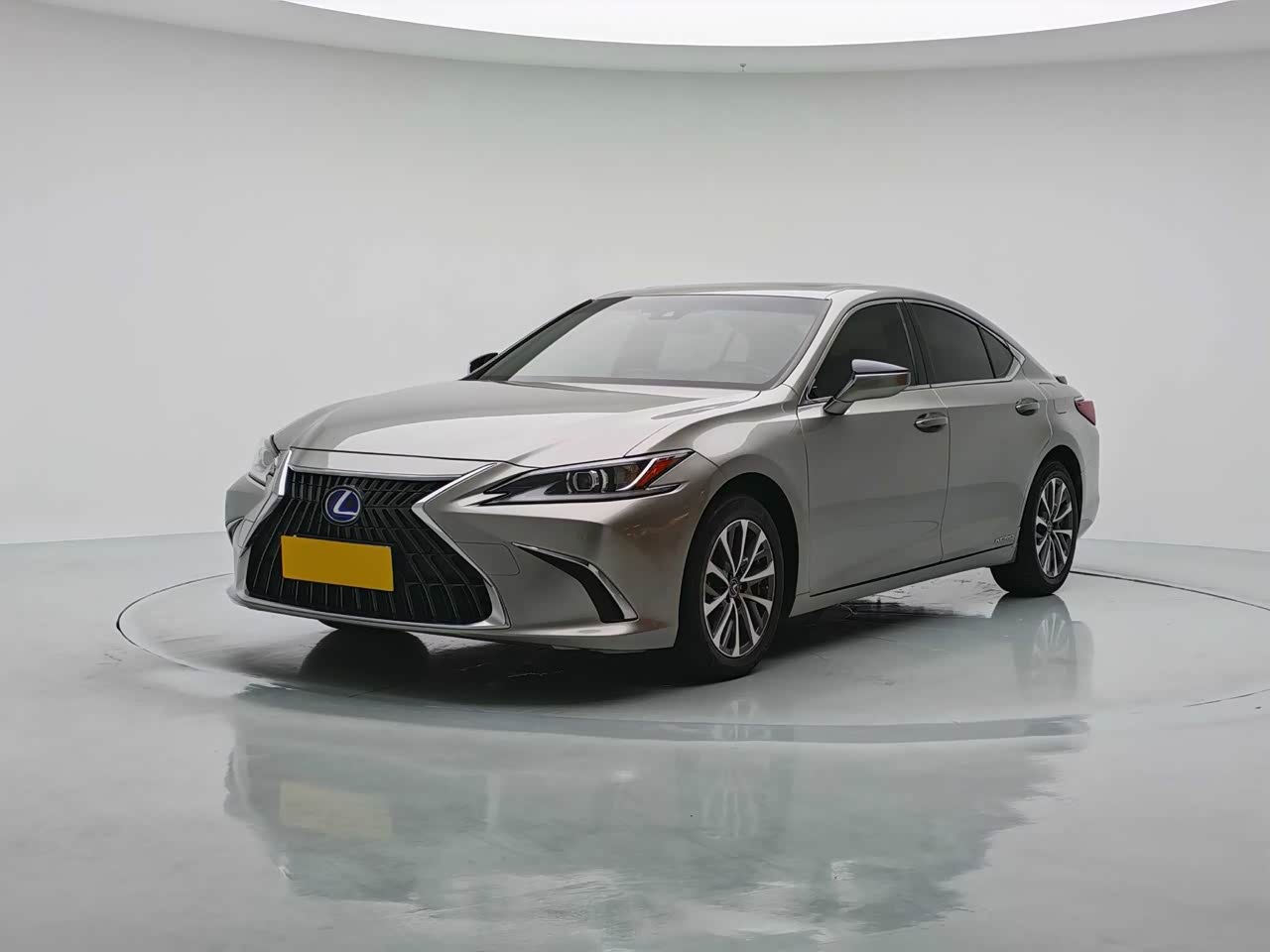 ES 2022 300h Exclusive