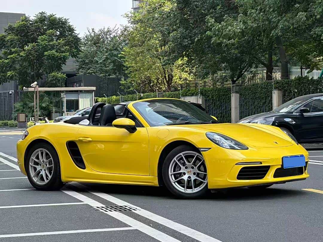 718 2016 Boxster 2.0T