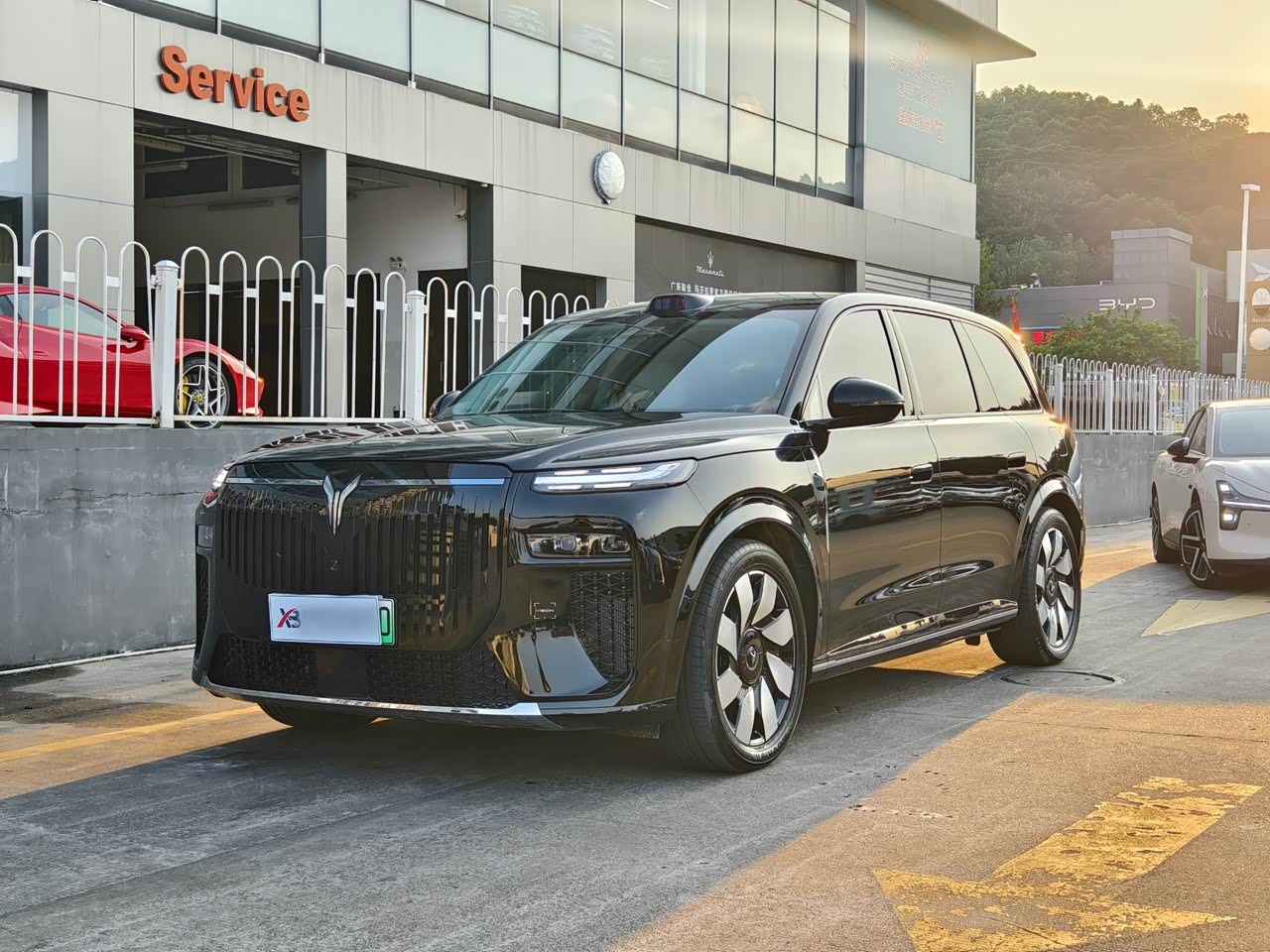 X8 2026 PHEV ULTRA