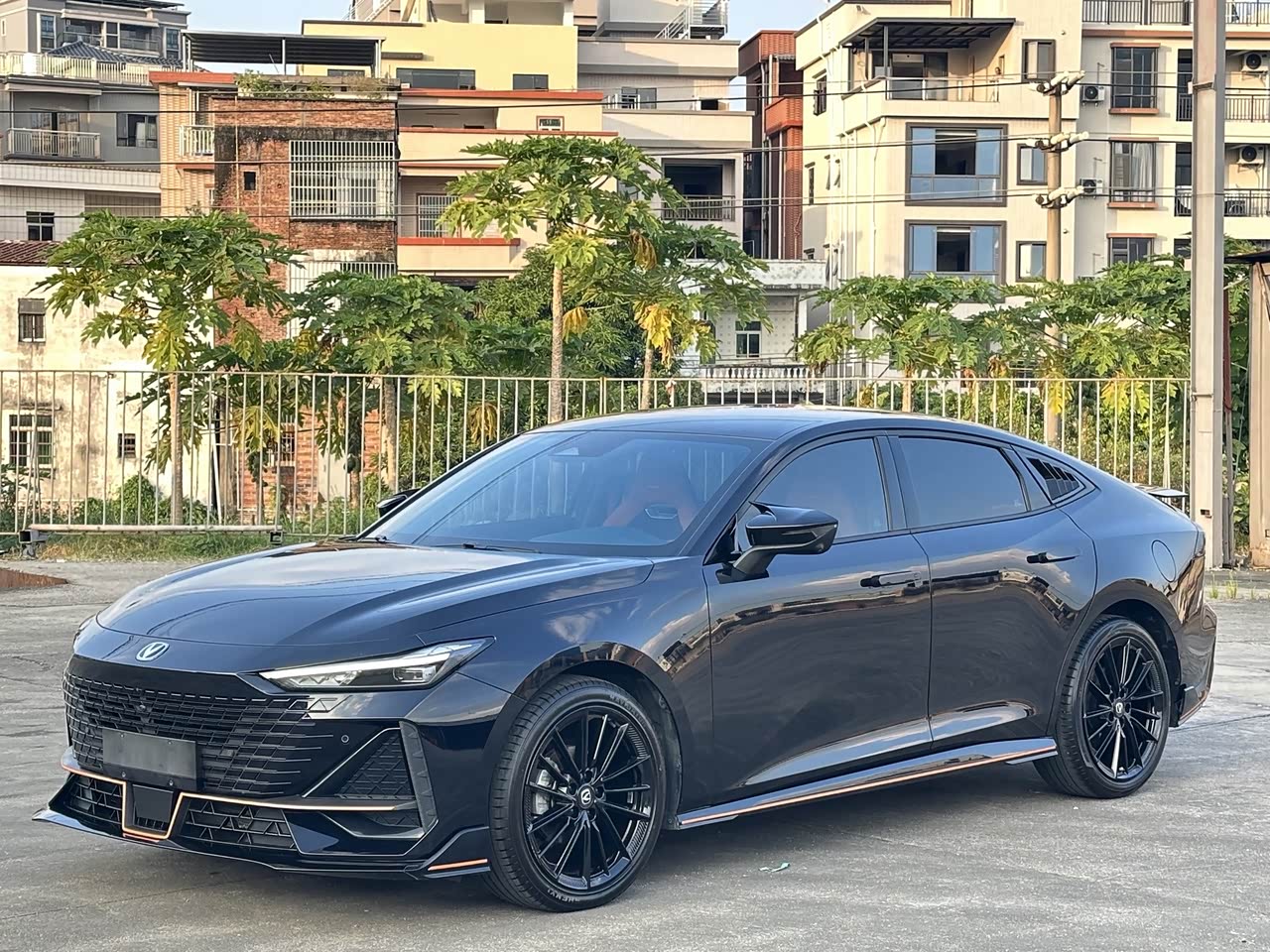 UNI-V 2023 1.5T Sport