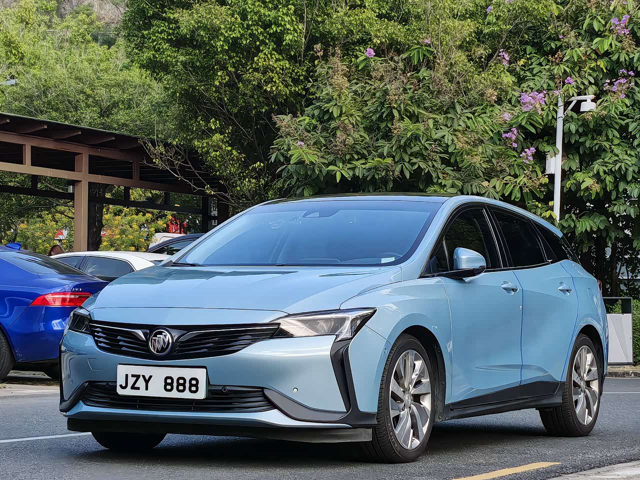 6 2020 PHEV