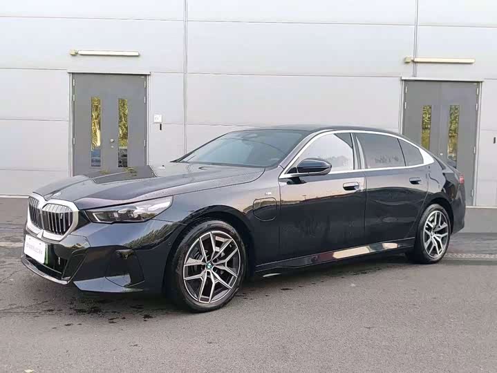 i5 2025 eDrive 35L M Sport Package