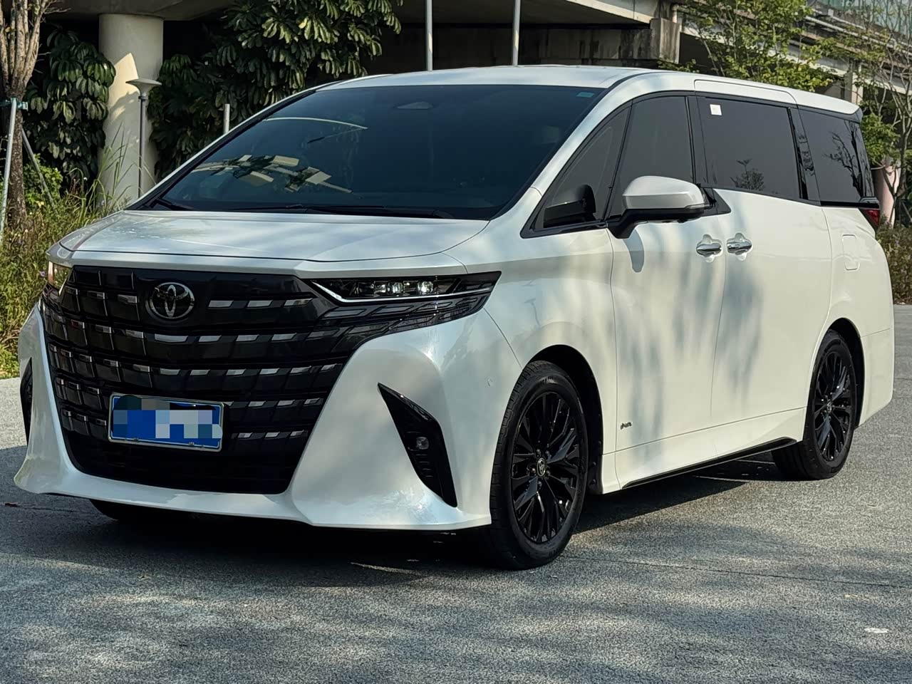 Alphard 2024 Hybrid 2.5L Exclusive