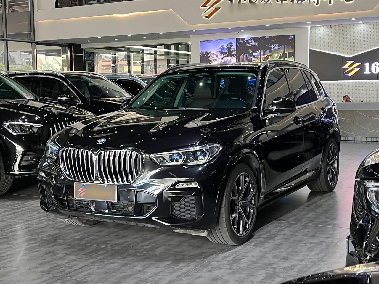 X5 Imported 2021 xDrive40i Exclusive M Sport Package